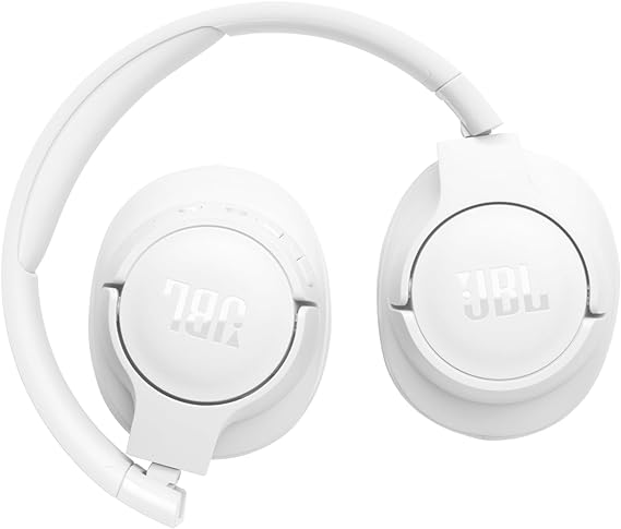 Audífonos JBL de diadema Tune 720BT plegados con las copas giradas, diseño compacto para guardar y viajar