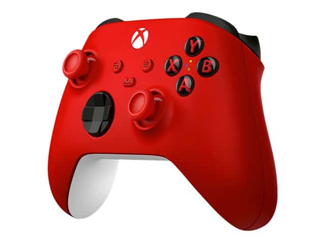 Control Xbox inalámbrico Microsoft rojo en vista lateral que muestra el agarre ergonómico y la empuñadura blanca