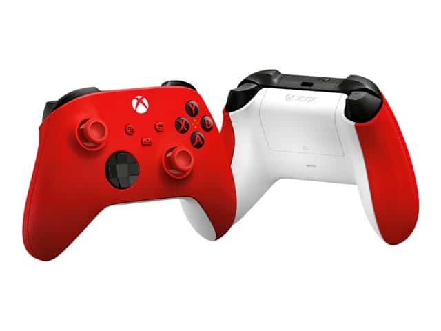 Control Xbox inalámbrico Microsoft rojo vista frontal y trasera, con carcasa posterior blanca y gatillos negros