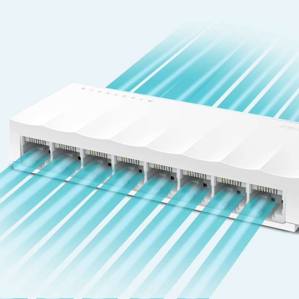 Puertos del switch TP Link 8 puertos LS1008 con líneas de luz que ilustran la transmisión de datos en la red cableada