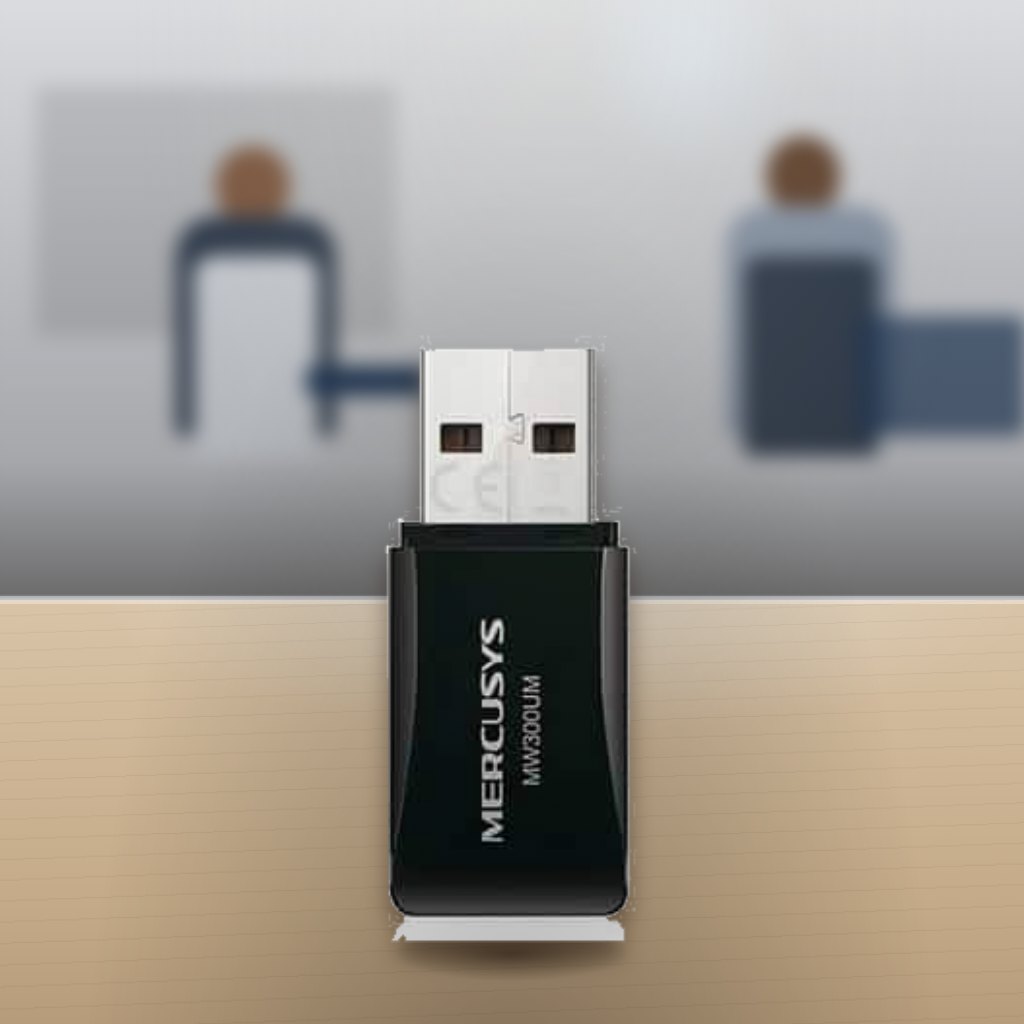 Adaptador USB WiFi 300Mbps Mercusys MW300UM Inalámbrico en una oficina