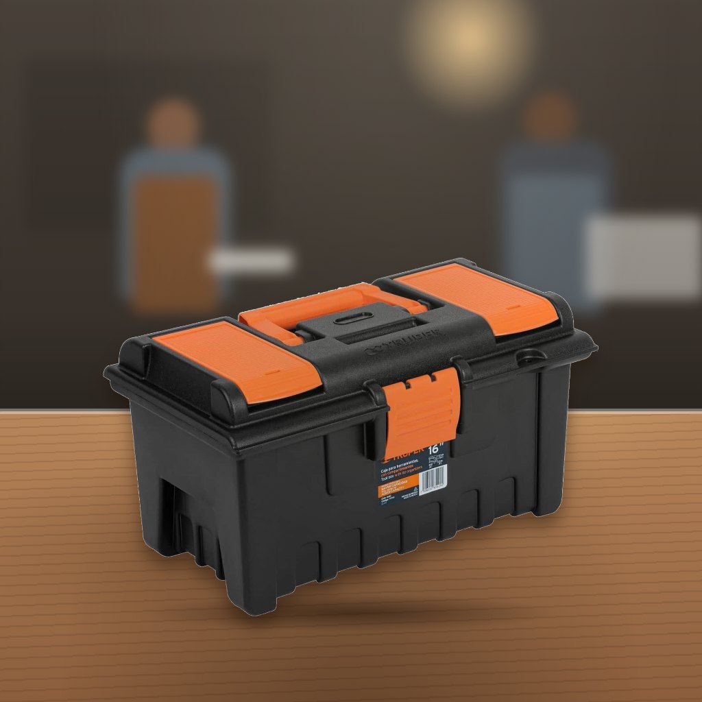 Caja para Herramientas 16" Truper con Compartimentos en un taller