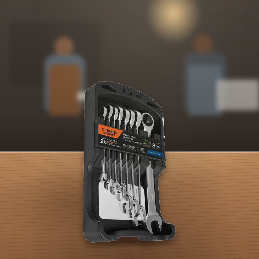 Juego de 8 Llaves Combinadas con Matraca Truper Expert en un taller