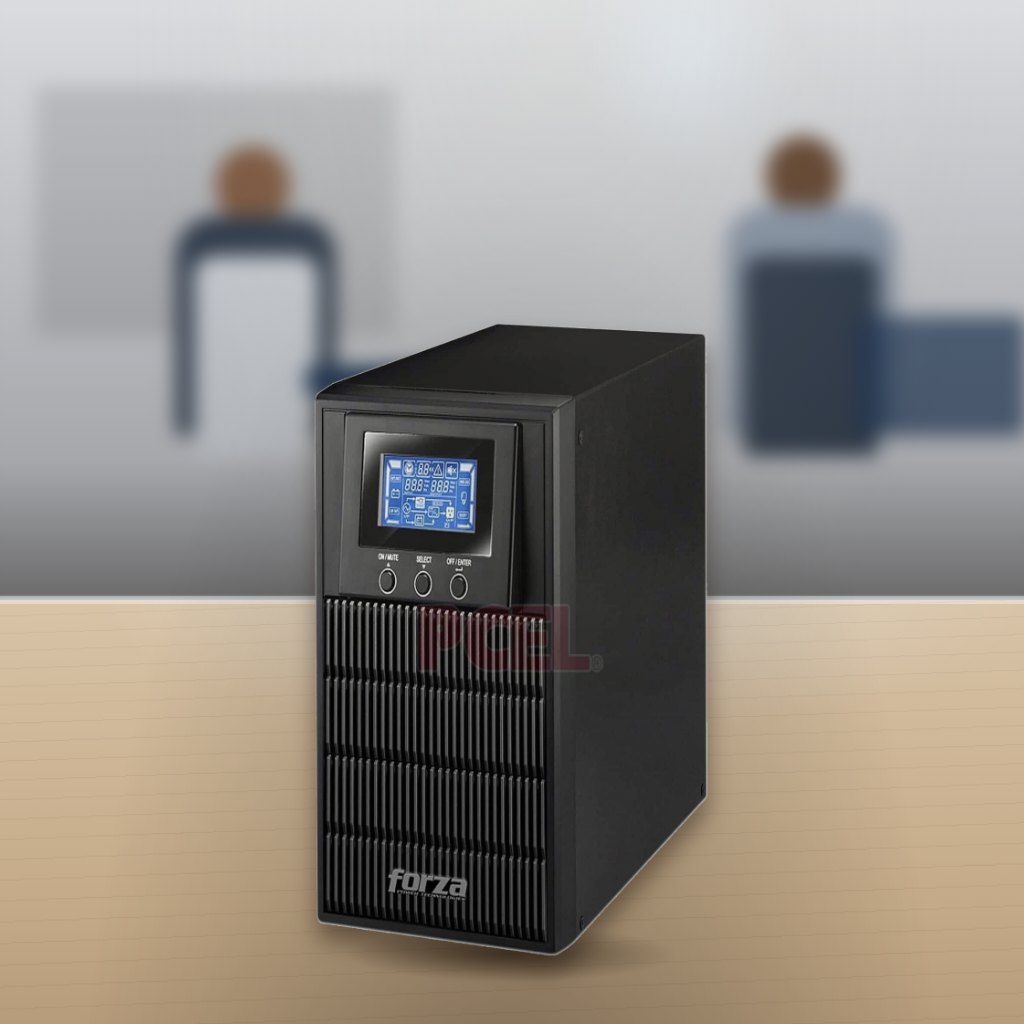 UPS Online Forza 1 kVA Doble Conversión en una oficina